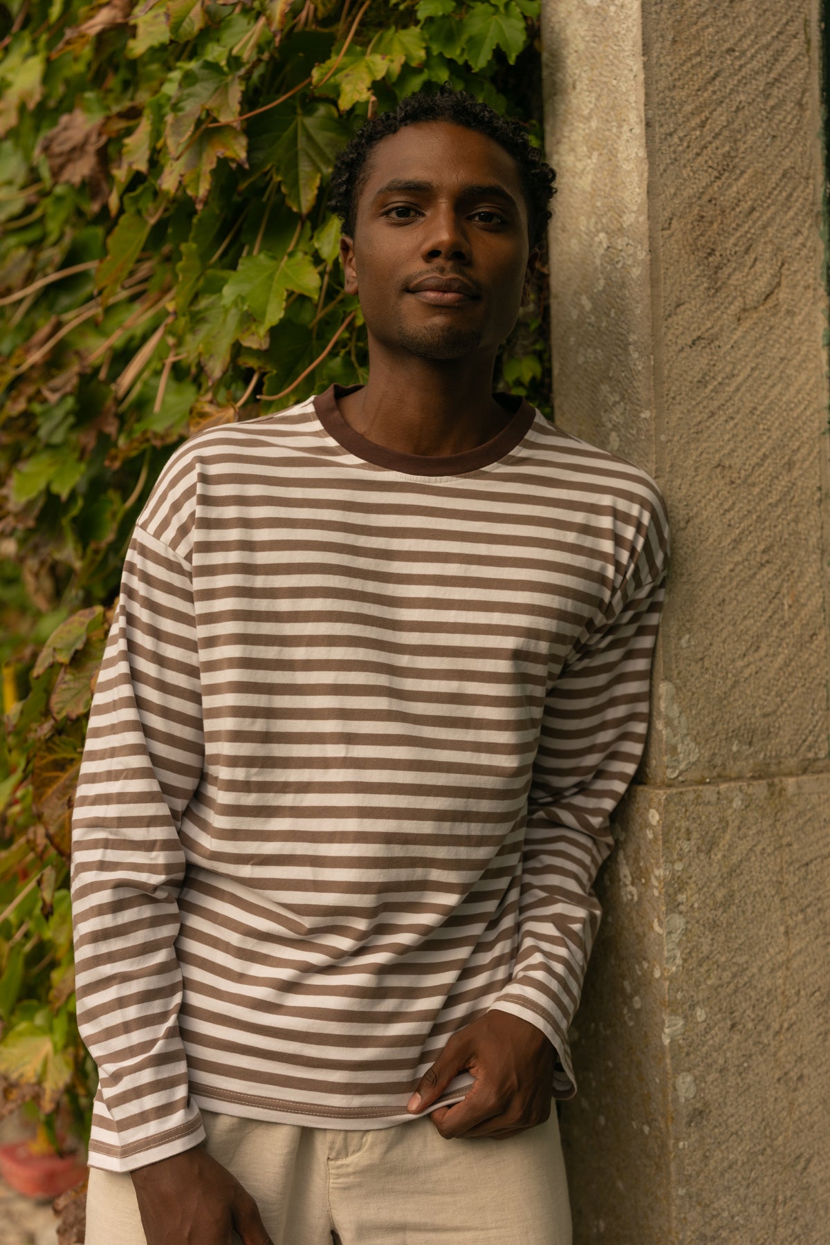Longsleeve riscas Castanho