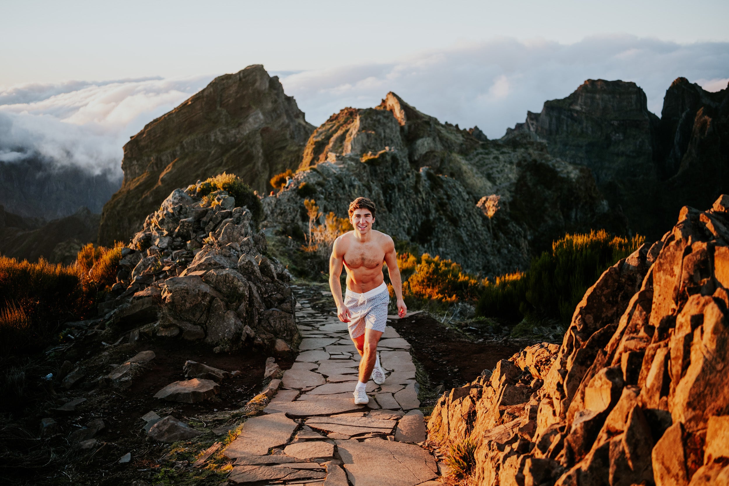 custom-slideshow-image-desktop-block_4QCwwj